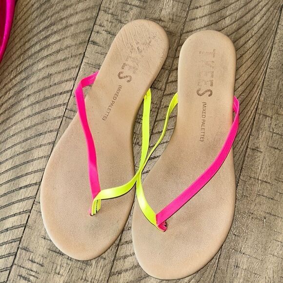 South of France 🇫🇷 Chic! Neon Pink & Yellow Chic Les Tropeziennes Sandals 🩴 - Picture 9 of 17